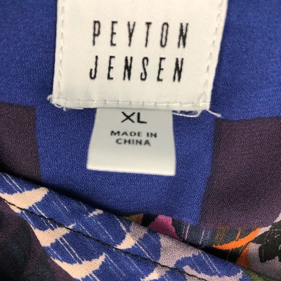 Colorful Patchwork Wrap Top - Picture 7 of 10